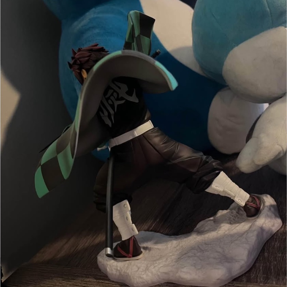 Demon Slayer Figure. - Picture 3 of 5
